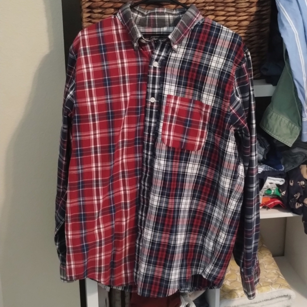 Abercrombie & Fitch button down casual long sleeved button down shirt size XL